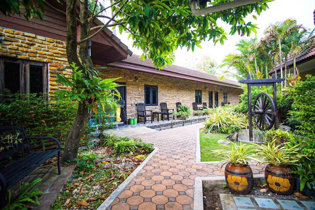 Capricorn Village - Sha Extra Plus Patong Ngoại thất bức ảnh